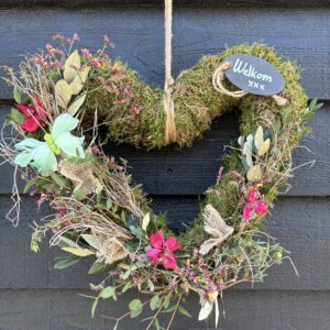 Mossenhart "Welkom" met Roze Bloemen en Vlinder (middel)