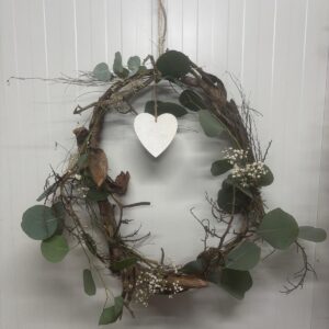 Krans met Eucalyptus en Berkenhart